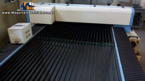 M�quina de corte e grava��o cnc laser Vesta