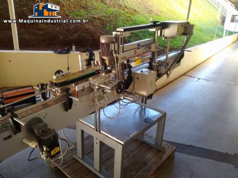 Rotuladora para frascos planos e cil�ndricos Bauch Campos