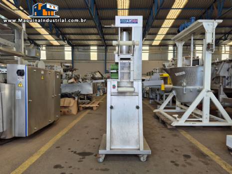 Ravioleteira em inox Italvisa 45 Kg por hora