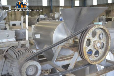 Despolpadeira inox horizontal um est�gio