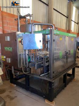 Envasadora rotativa bombonas gal�es de 1 � 5 litros Vinox Zegla