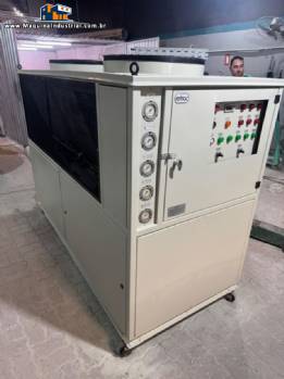 Chiller banco de gua gelada industrial Refriac 45.000 Kcal / h 15 TR