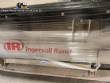 Compressora de parafuso com 30 hp e secador de ar Ingersoll Rand