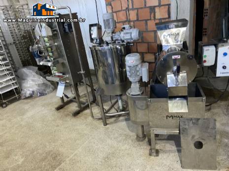 Despolpadeira tanque embaladora Max Machine 1000 polpas de frutas / hora