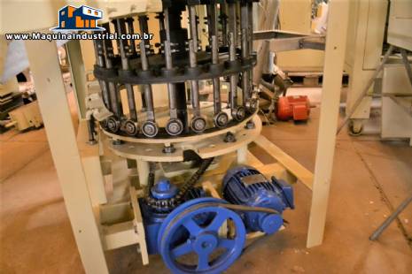 Prensa de pa�oca quadrada autom�tica 24 cavidades