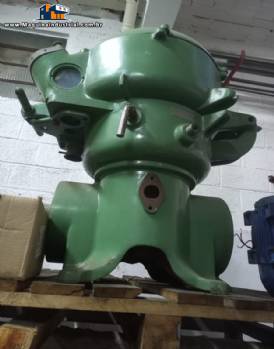 Centr�fuga separadora para purifica��o de �leos industriais Westfalia 7.300 litros / hora