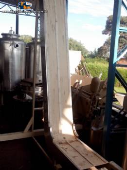 Esteira transportadora alimentadora em a�o inox