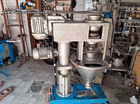 Dosador de rosca para produtos em p�s Nayla