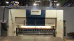 Prensa dobradeira hidr�ulica CNC Newton 175 toneladas para dobrar chapas de at� 3.050 mm