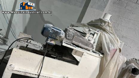 M�quina para fabrica��o de fralda geriatrica 80 unidades / min