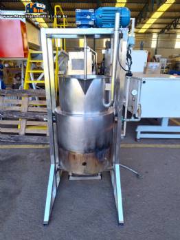 Tacho cozinhador encamisado a g�s basculante em inox 100 litros