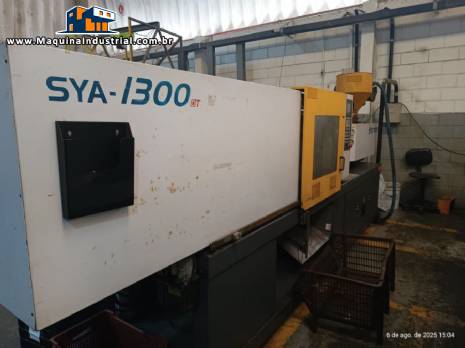 Injetora de pl�stico Sinitron 130 toneladas