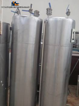 Tanques volum�tricos com 3 valvular em a�o inox