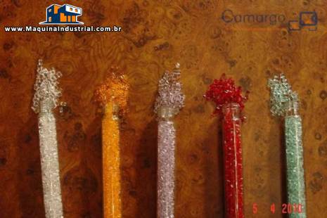 Ind�stria Petroqu�mica de Segunda Gera��o Metil metacrilato / Acr�lico granulado