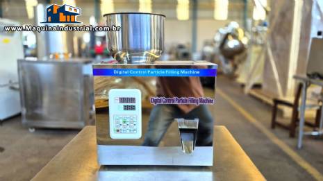 Dosadora pesadora semiautomática de grãos e pós de bancada em inox FZ-100 Dosadora pesadora semiautomática de grãos e pós de bancada em inox FZ-100