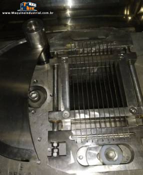 Fatiadora cubetadeira de frios Foccosul Fatiadora cubetadeira de frios Foccosul