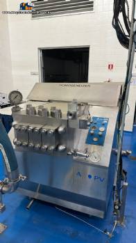 Homogeinizador de alta pressão em inox com 2 estágios APV Gaulin Homogeinizador de alta pressão em inox com 2 estágios APV Gaulin