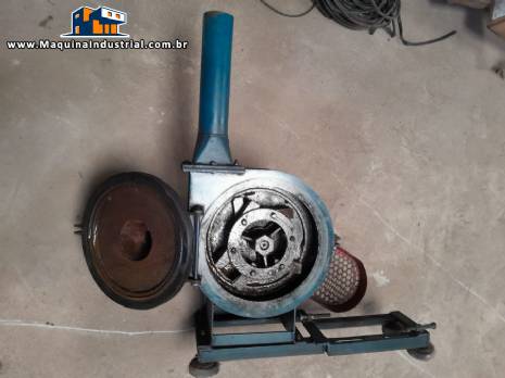 Moinho martelo em aço carbono Vieira 5 CV MCS 280 Moinho martelo em aço carbono Vieira 5 CV MCS 280