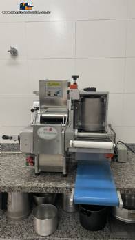 Produtora conjugada de massas longas frescas raviolli ravioleteira La Monferrina PNueva Produtora conjugada de massas longas frescas raviolli ravioleteira La Monferrina PNueva