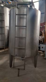 Tanque em inox com agitador 1.500 L Brasholanda com spray ball cip Tanque em inox com agitador 1.500 L Brasholanda com spray ball cip