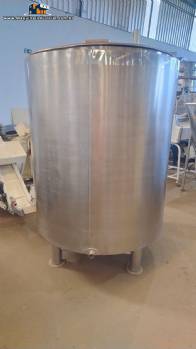 Tanque pulmão isolado 1500 litros em aço inox Tanque pulmão isolado 1500 litros em aço inox